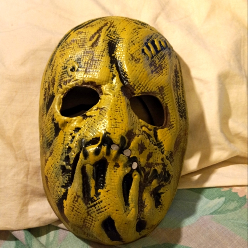 Zombie mask